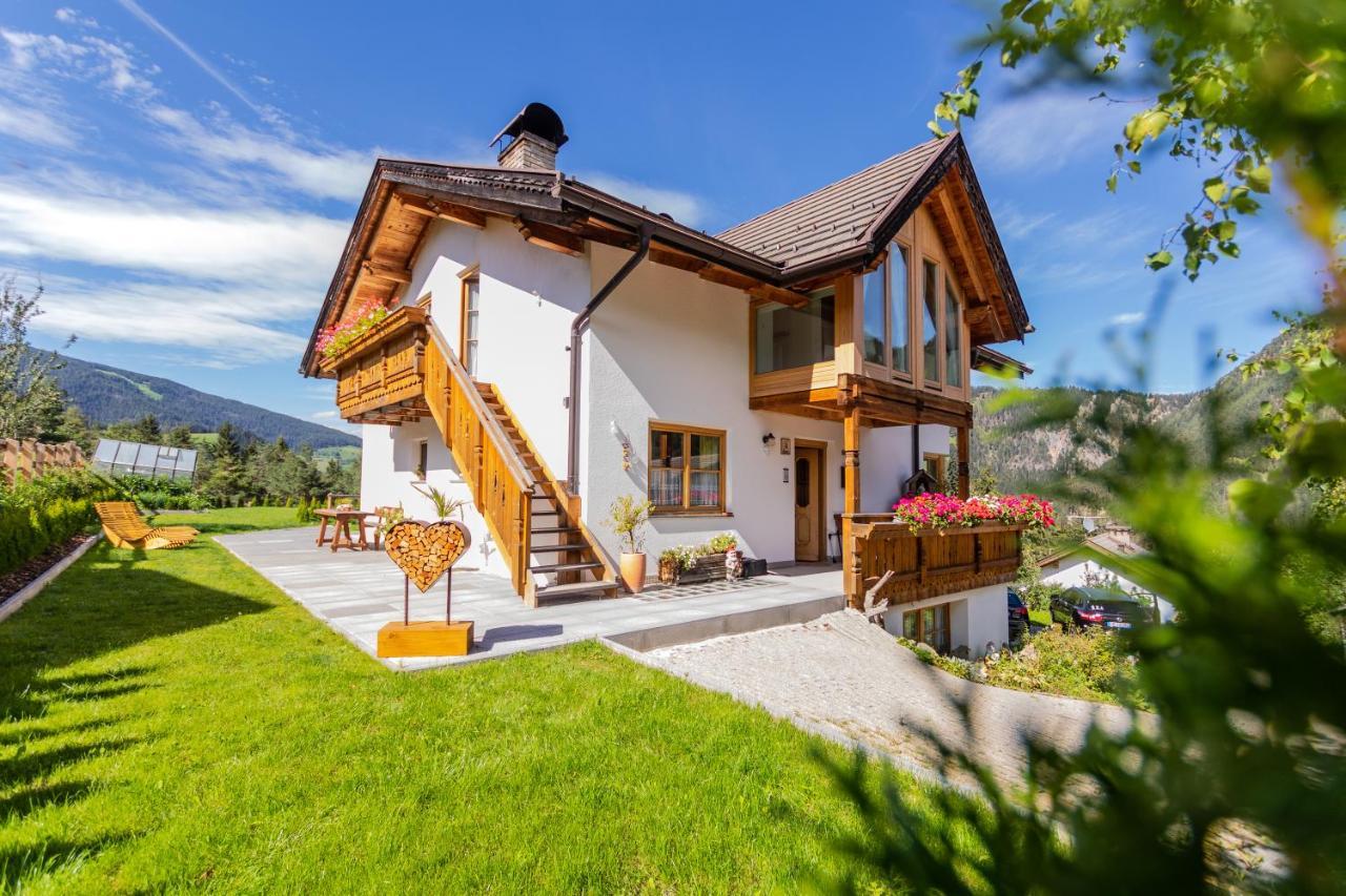 Apartment Dolomites Nest San Martino in Badia Kültér fotó